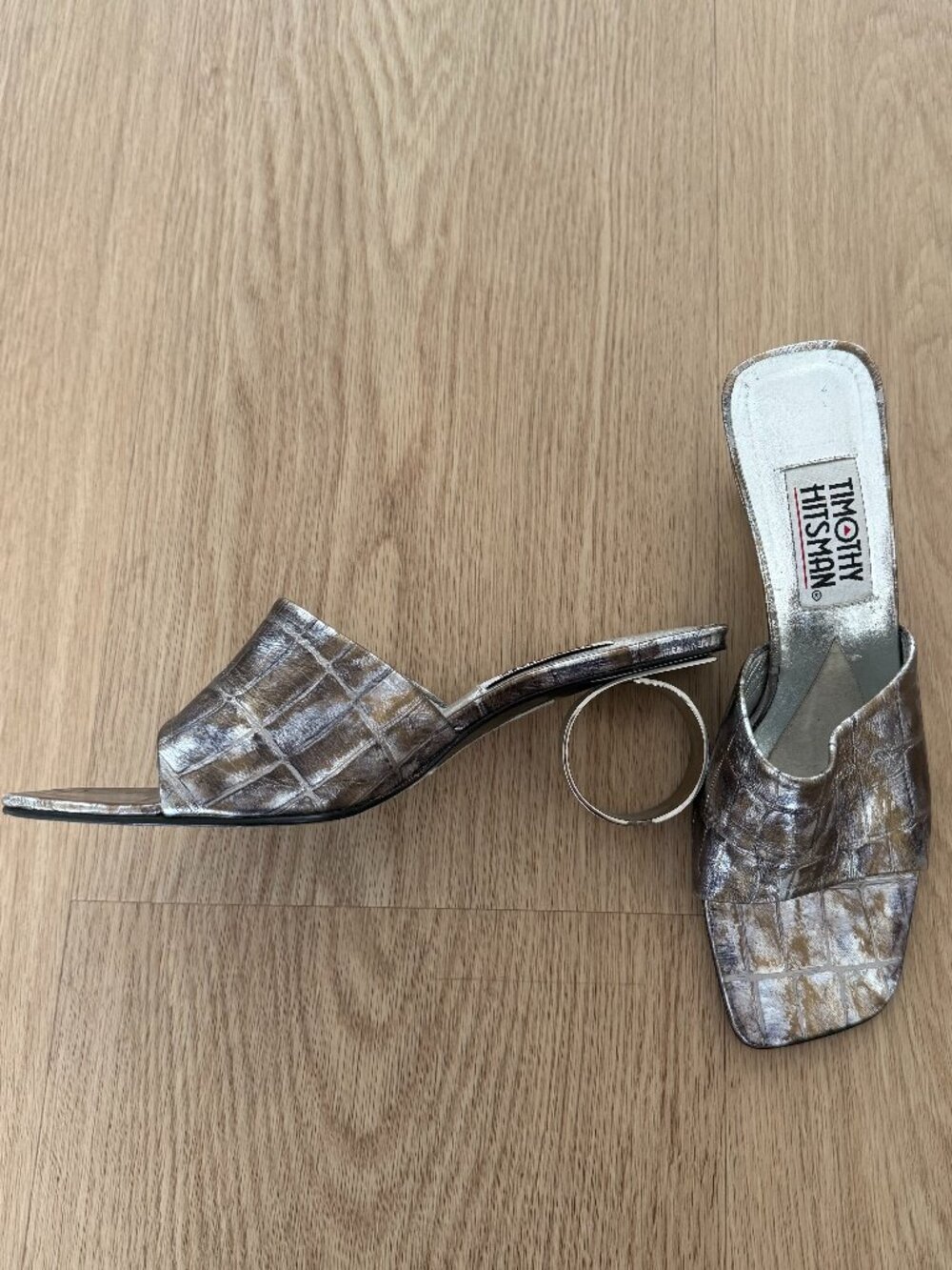 Timothy Hitsman Pumps with Medal Heel